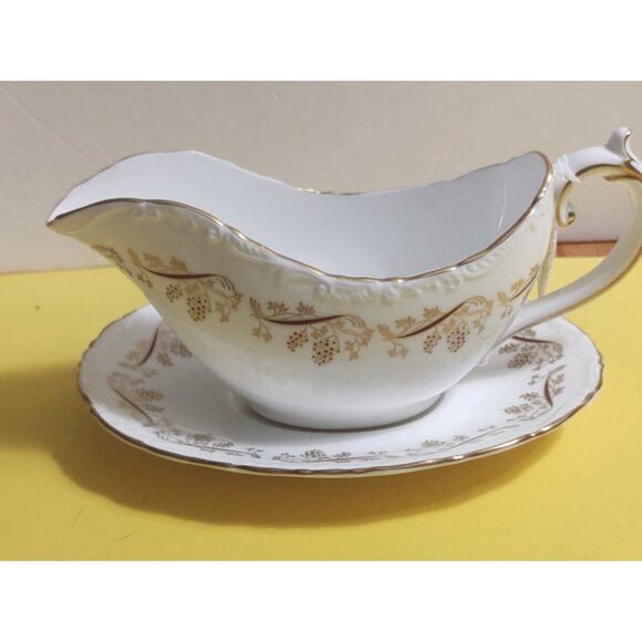 Vintage Coalport England Gravy Boat & Underplate "Burgundy" Pattern - Picture 13 of 14